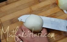 onion_peeling_slicing_techniques07